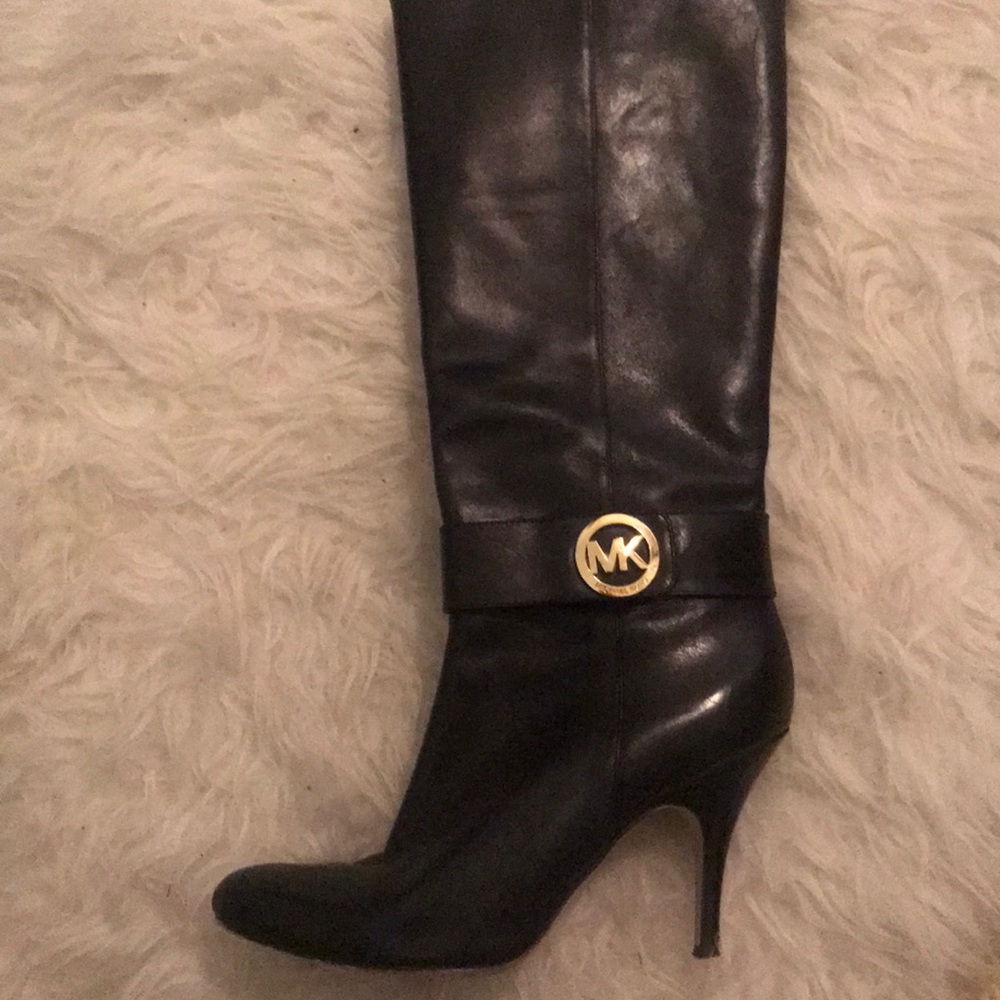 Michael Kora boots